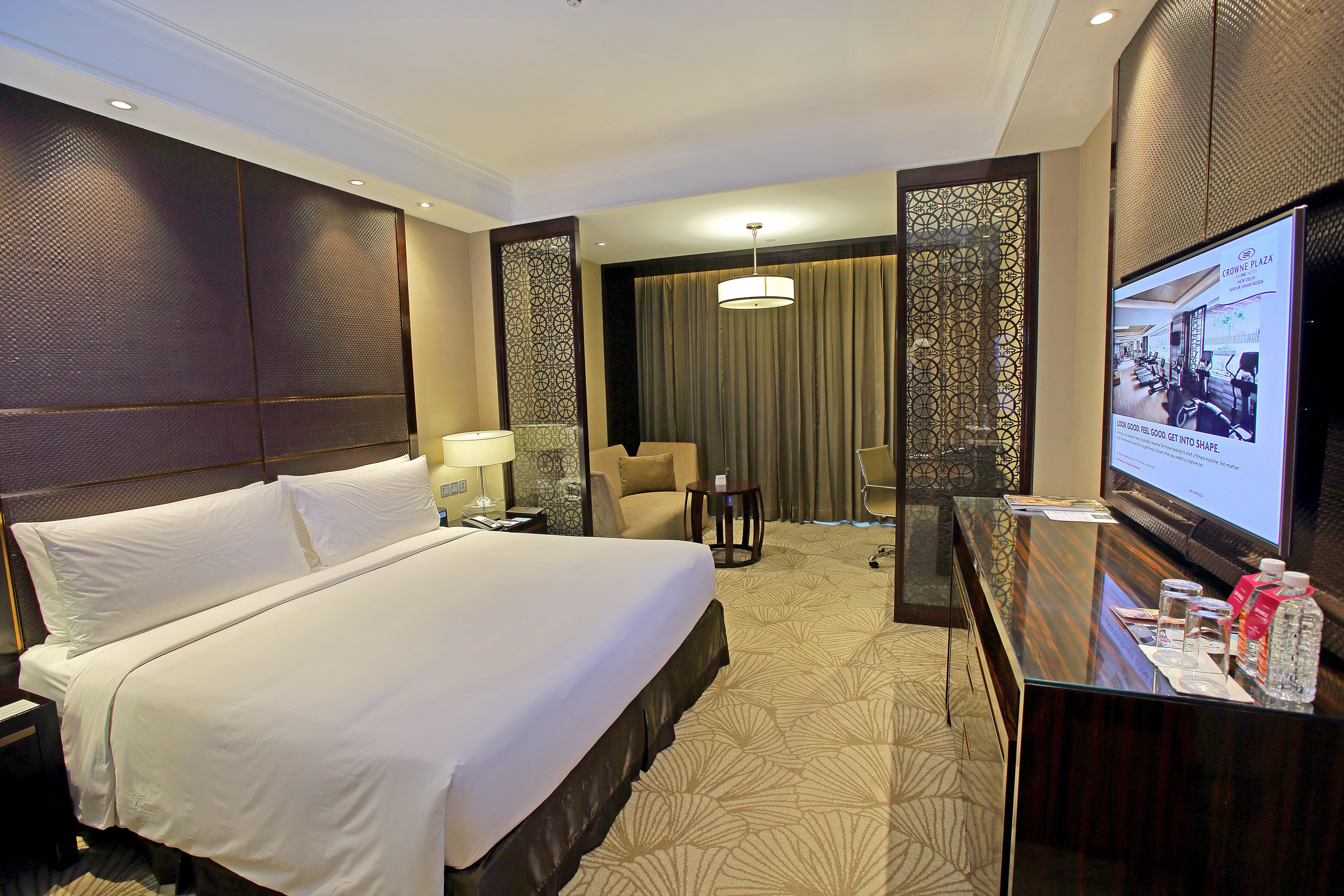 Crowne Plaza New Delhi Mayur Vihar Noida By Ihg Εξωτερικό φωτογραφία Deluxe room