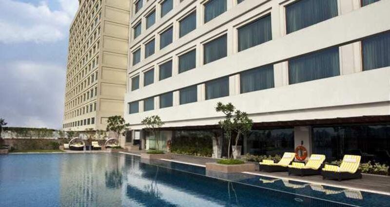 Crowne Plaza New Delhi Mayur Vihar Noida By Ihg Εξωτερικό φωτογραφία The Park, Hyderabad